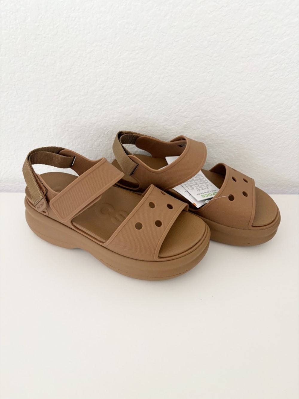 Crocs Soho Y-Strap Sandals Women’s Size 6 Sepia New - Picture 6 of 13